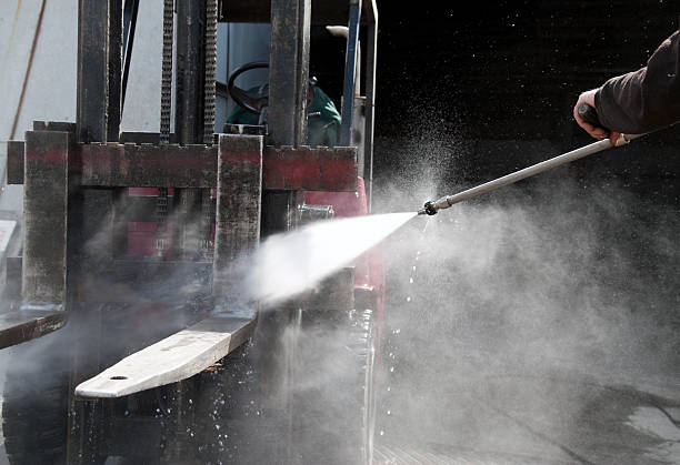 Garage Pressure Washing in Timberville, VA